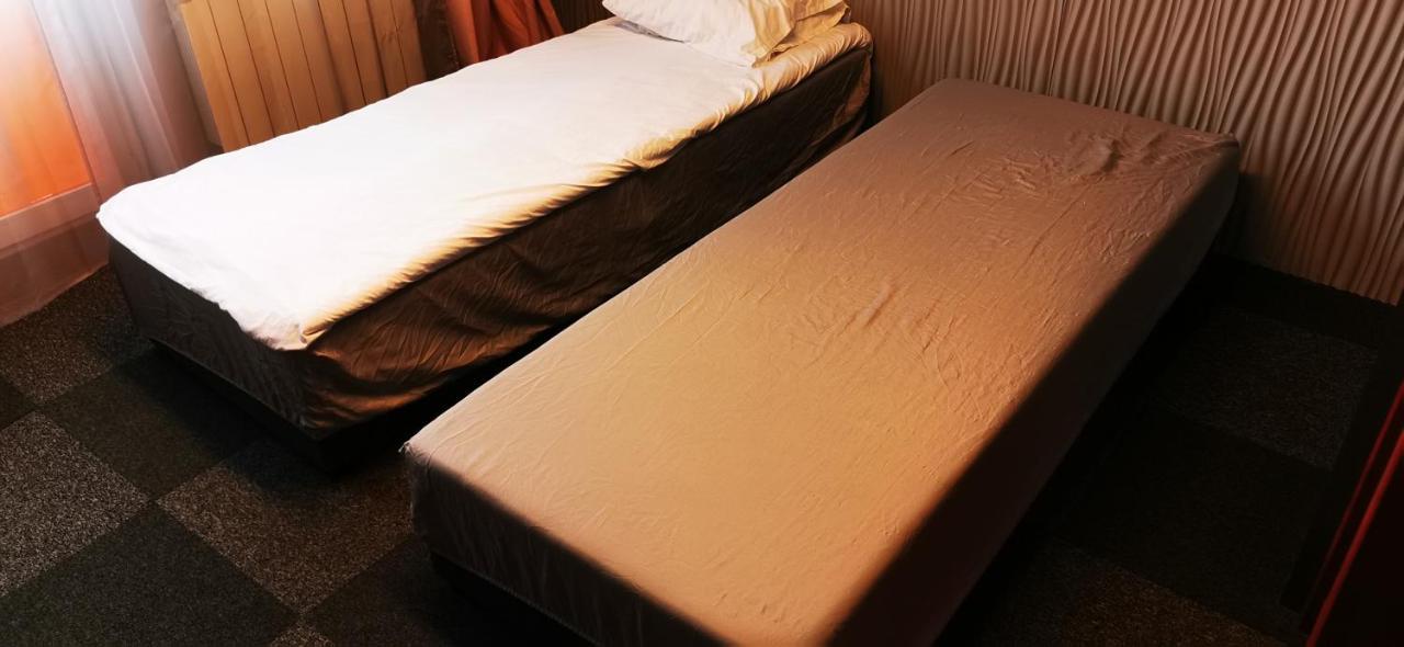 Hostel Warszawa-Ursus Kültér fotó